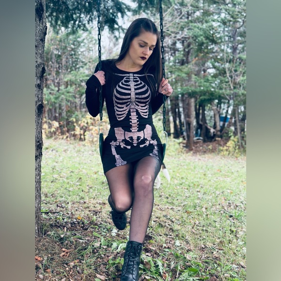 It’s me, Natalie - Picture 1 of 8